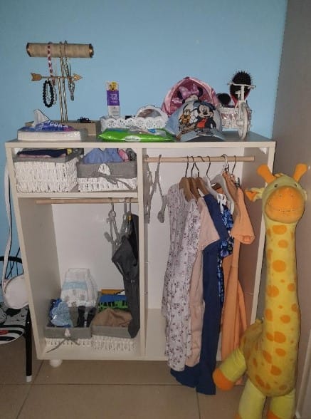 הנגשת ארון לבוש מונטסורי לילדים